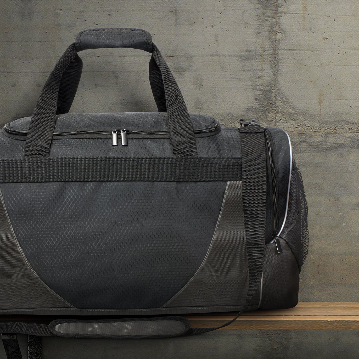 Excelsior Duffle Bag (3)