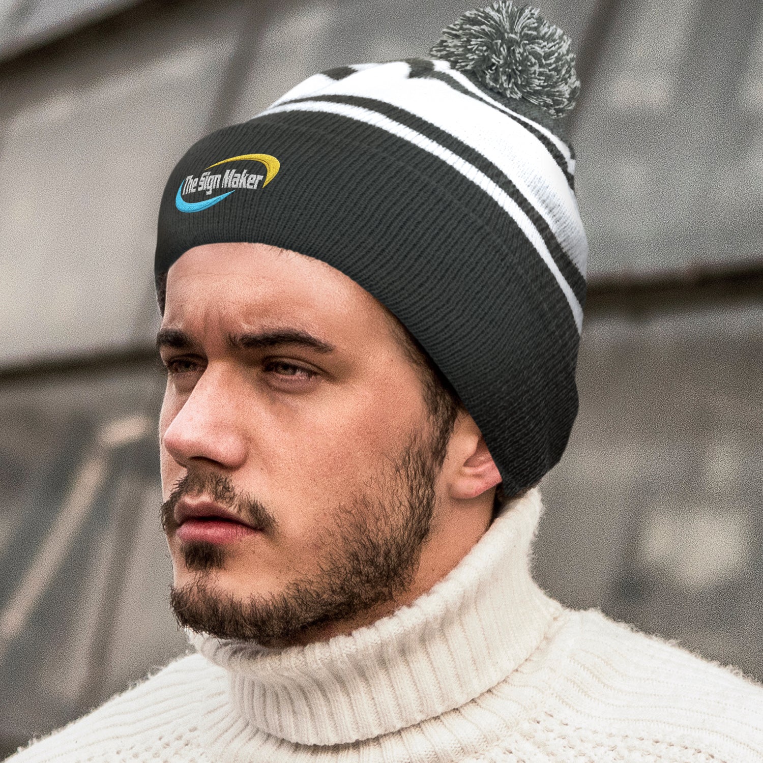 Commodore Beanie with Pom Pom (6)