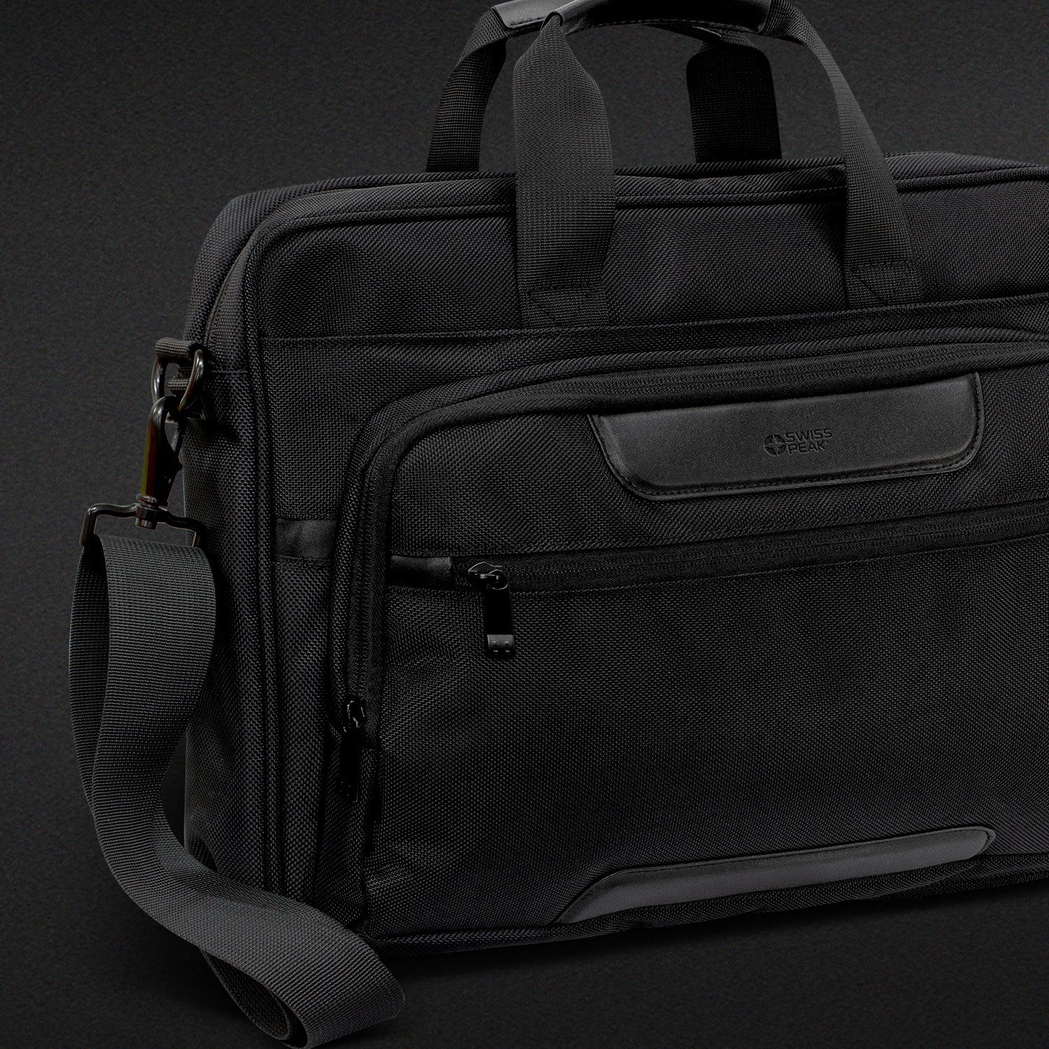 Swiss Peak Voyager Laptop Bag (3)