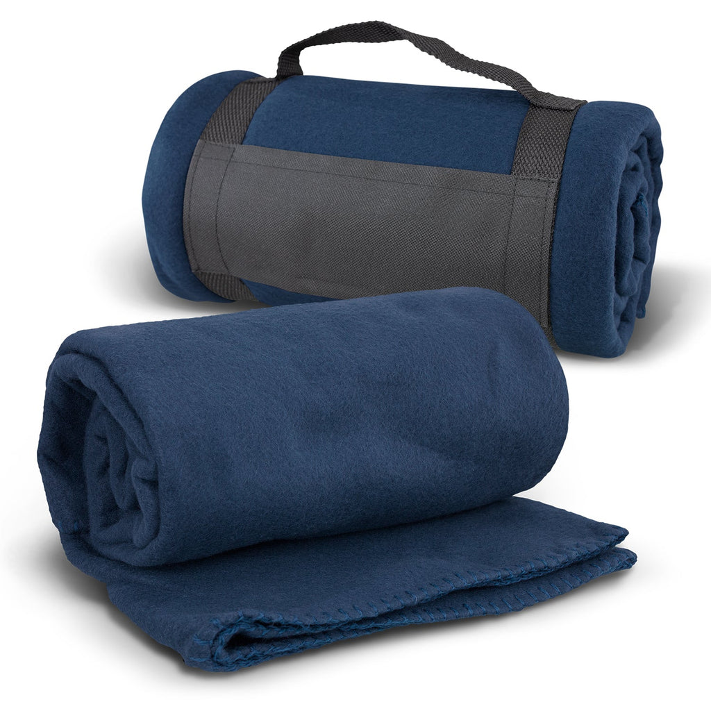 Glasgow Fleece Blanket with Strap (7)