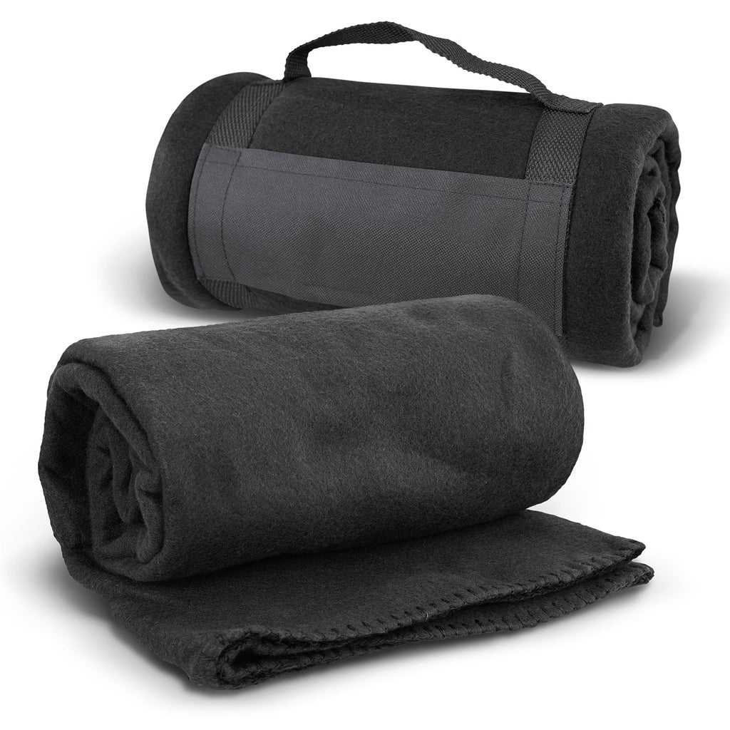 Glasgow Fleece Blanket with Strap (8)