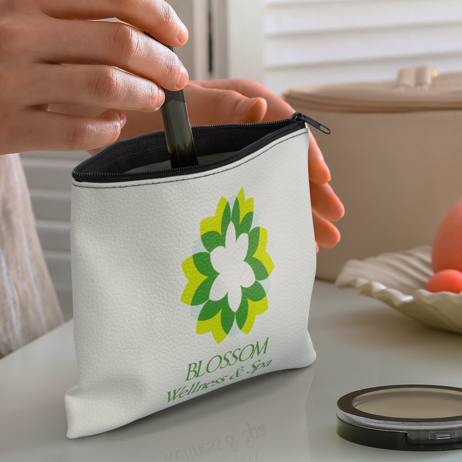 Flora Cosmetic Bag - Small (3)