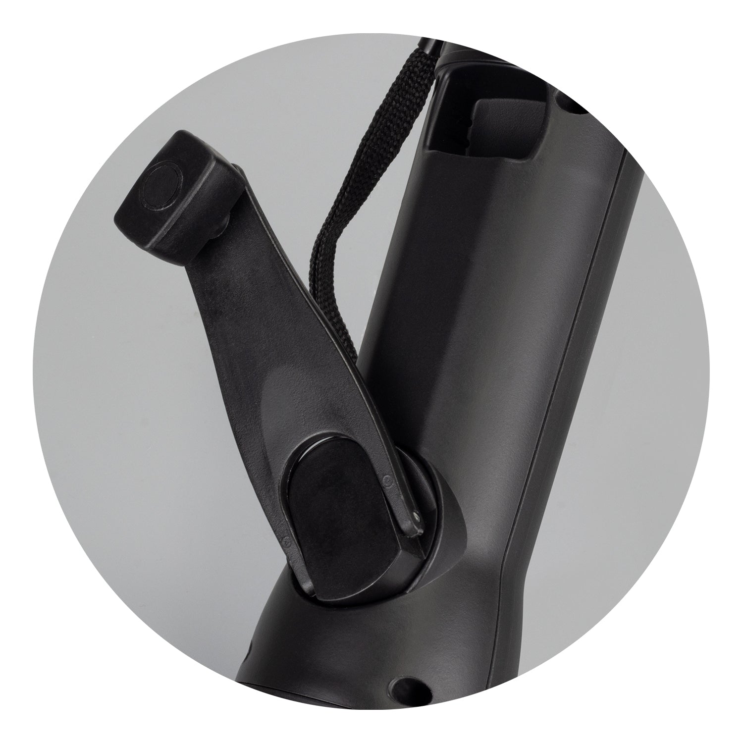 Dynamo Rechargeable Torch (6)