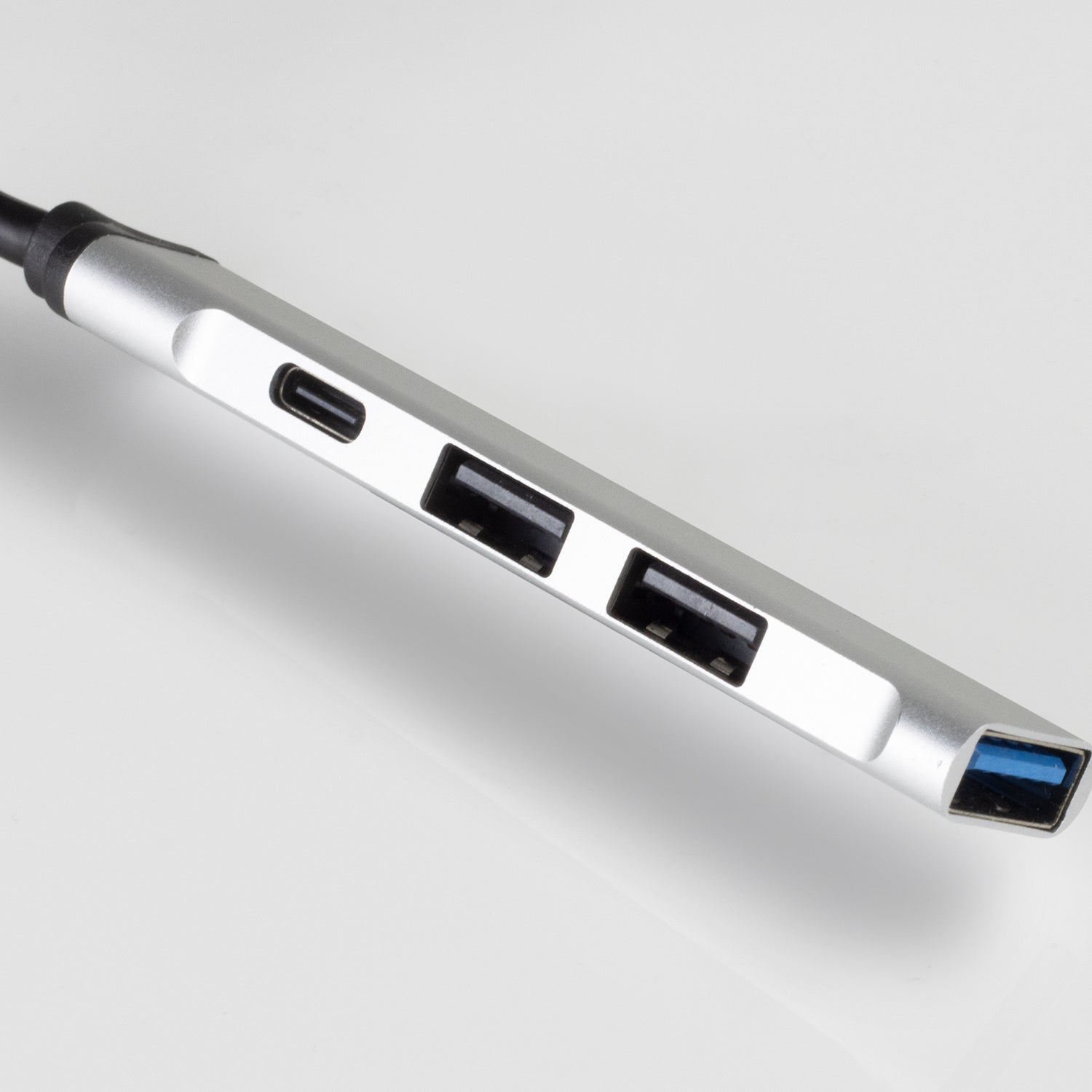 Megabyte USB Hub (3)