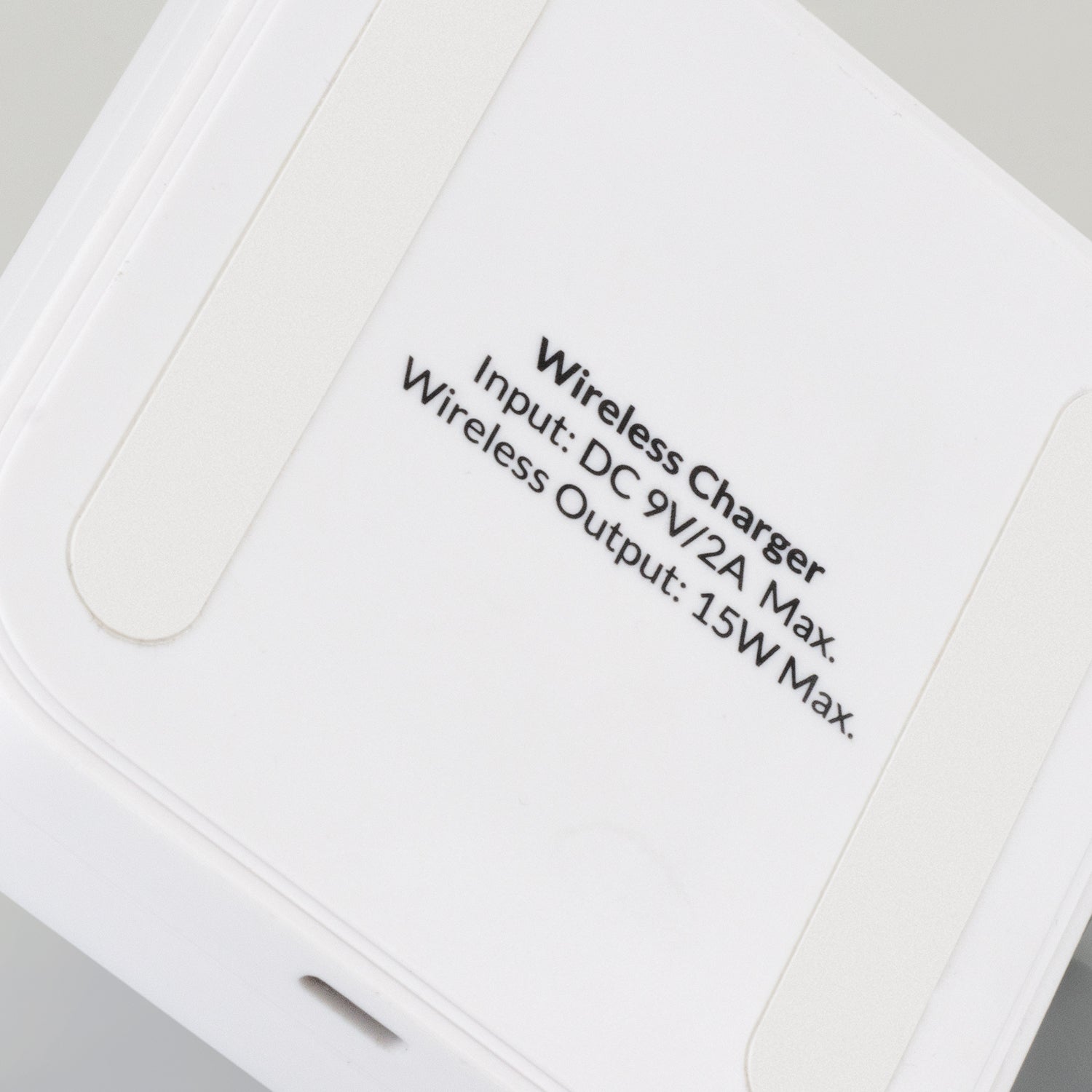 Flex Wireless Fast Charging Stand (6)