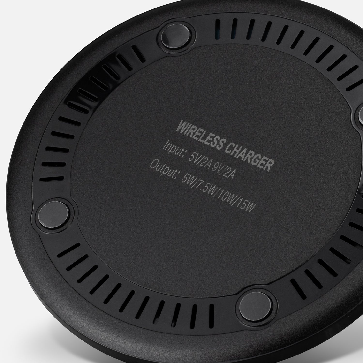 Energon Wireless Fast Charger (4)