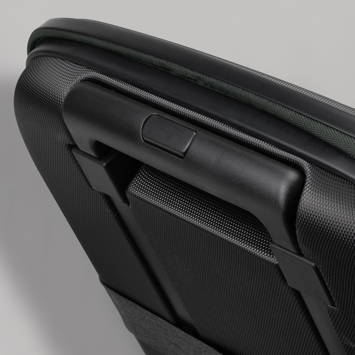 Rollink Flex Earth Suitcase - Medium (7)