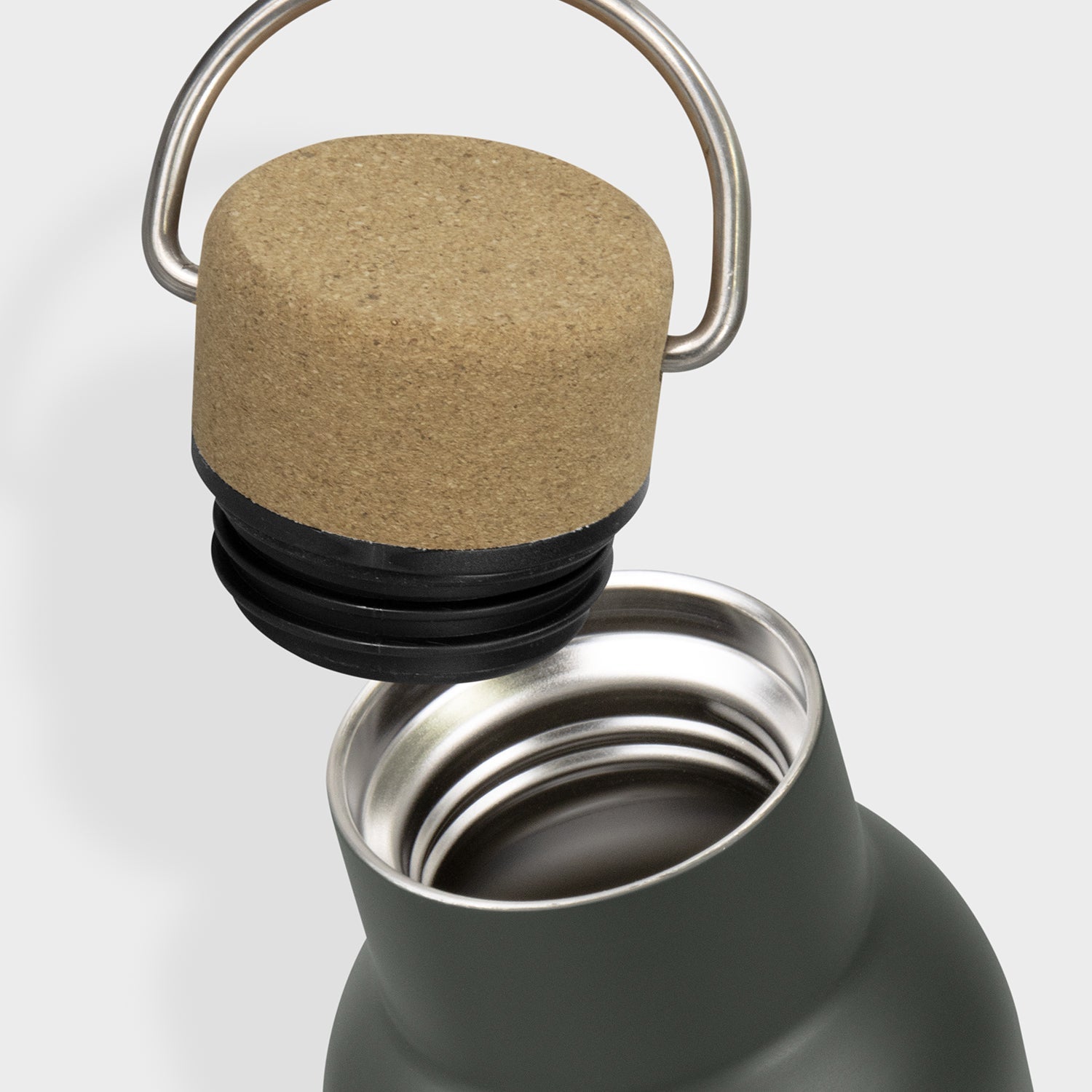 Wynn Vacuum Bottle (6)