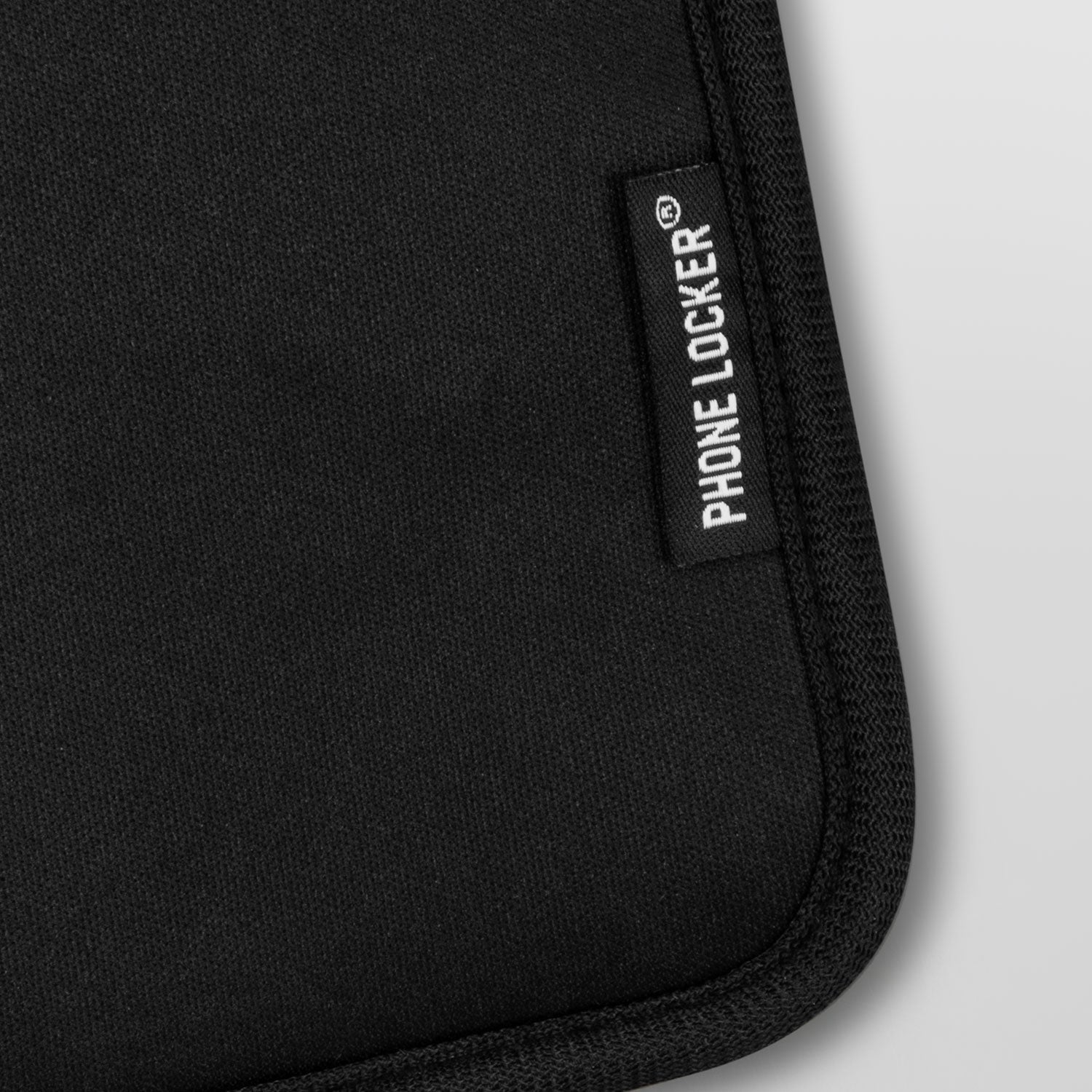 PhoneLocker Lockable Phone Pouch (4)
