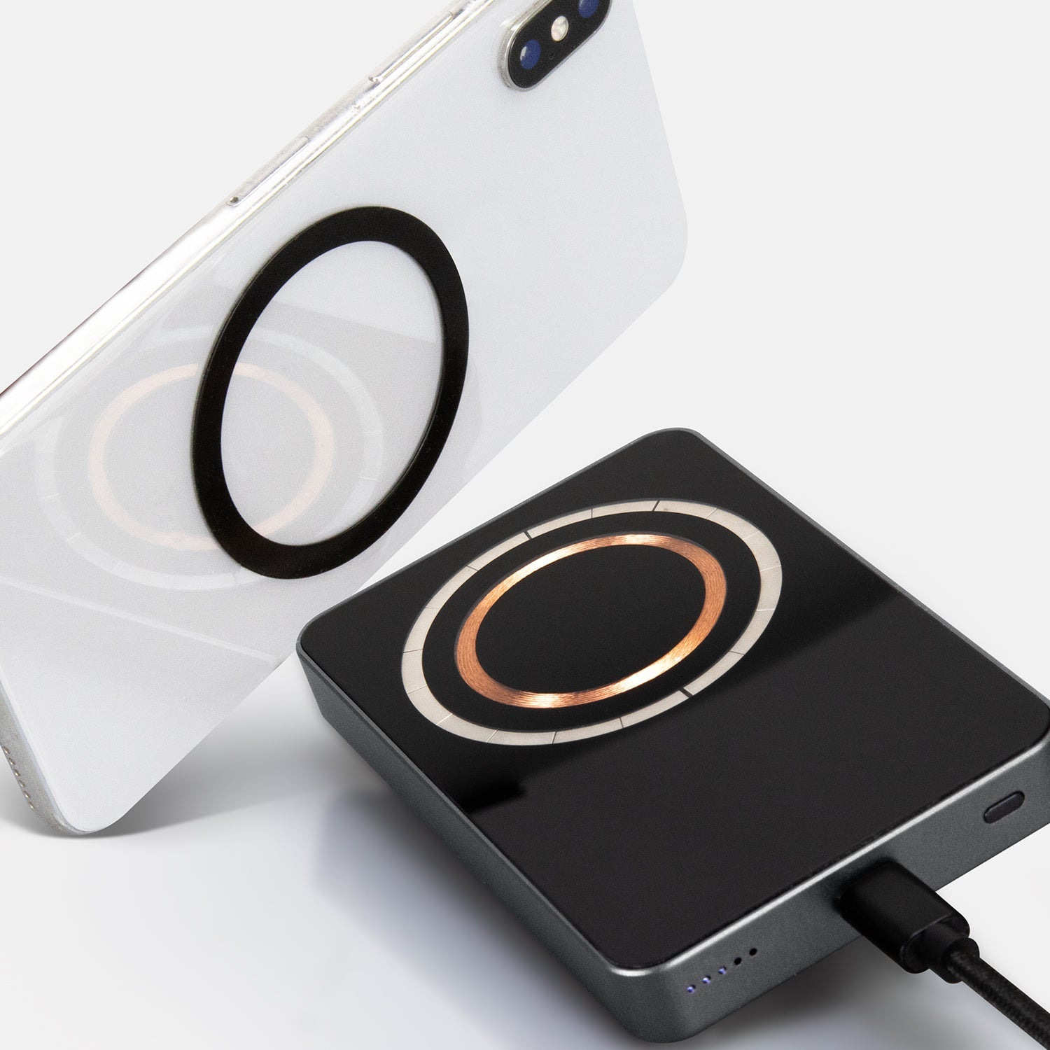 INGENIO Arc Wireless Charging Power Bank (6)