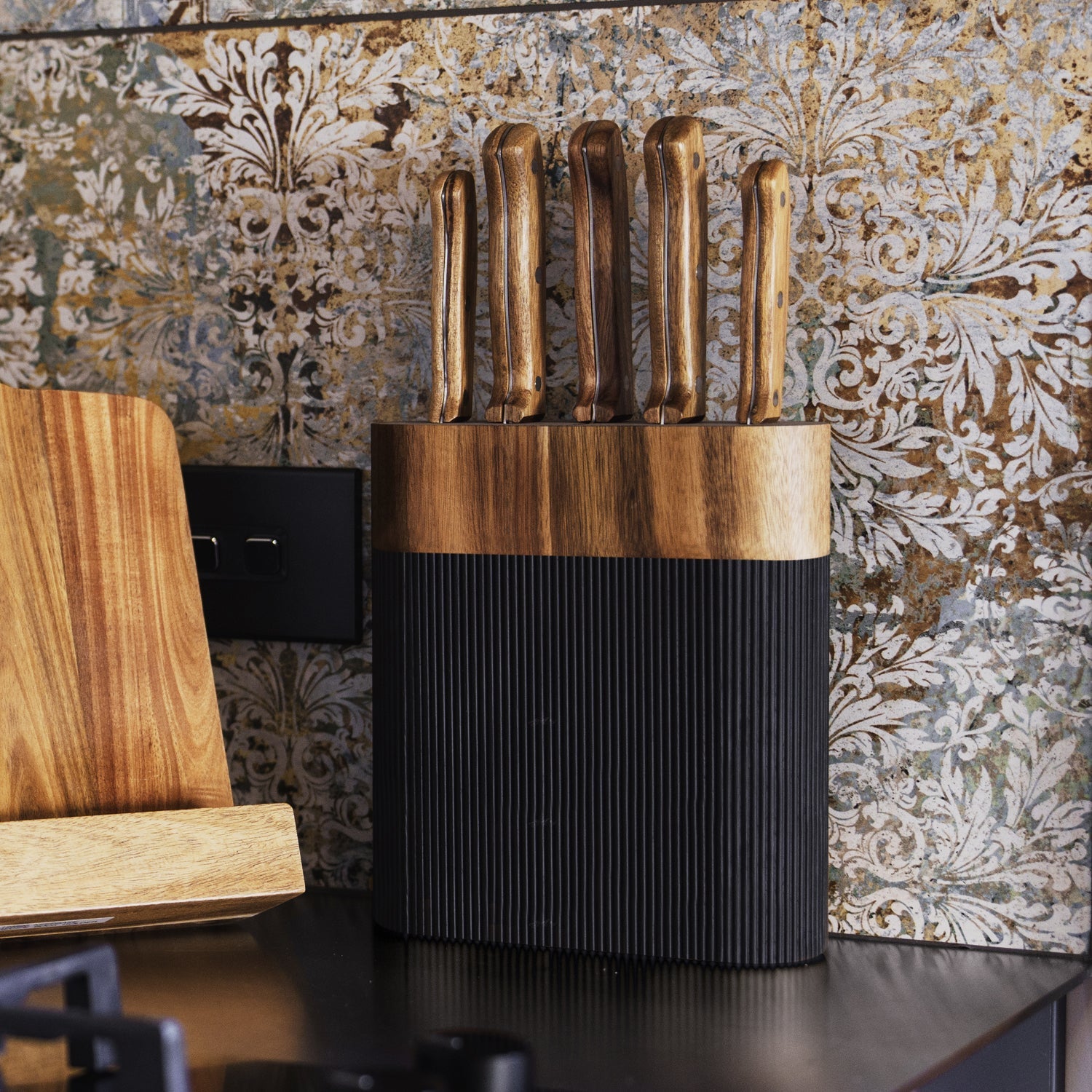 Keepsake Noir Knife Block (6)