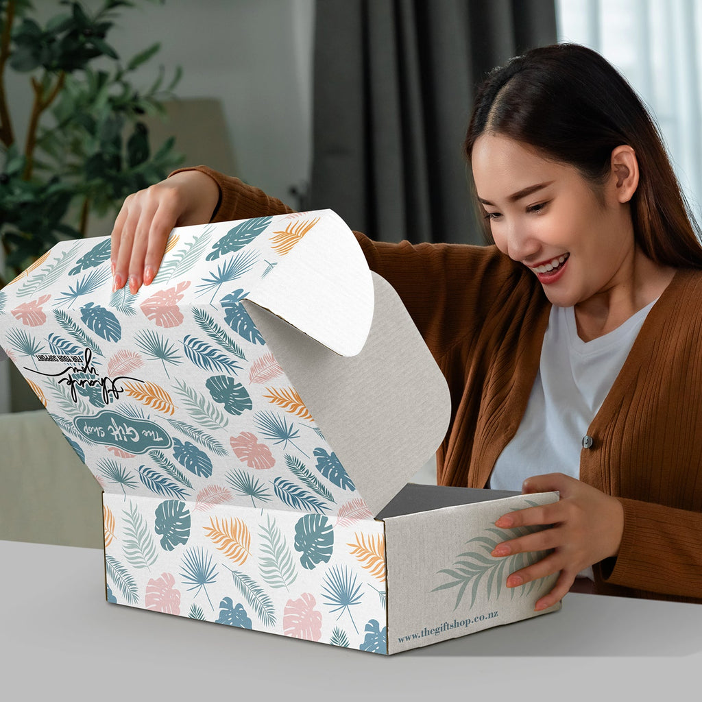 Die Cut Box with Locking Lid - 502x295x150mm (4)