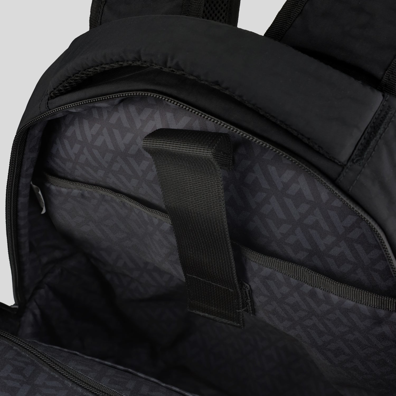 ARCHER Tasman Daily Backpack (6)