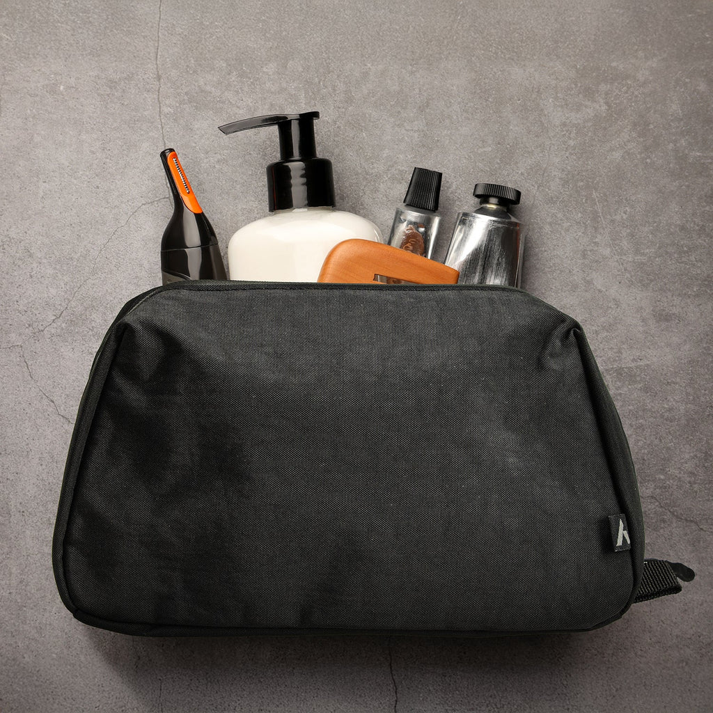 ARCHER Tasman Toiletry Bag (6)