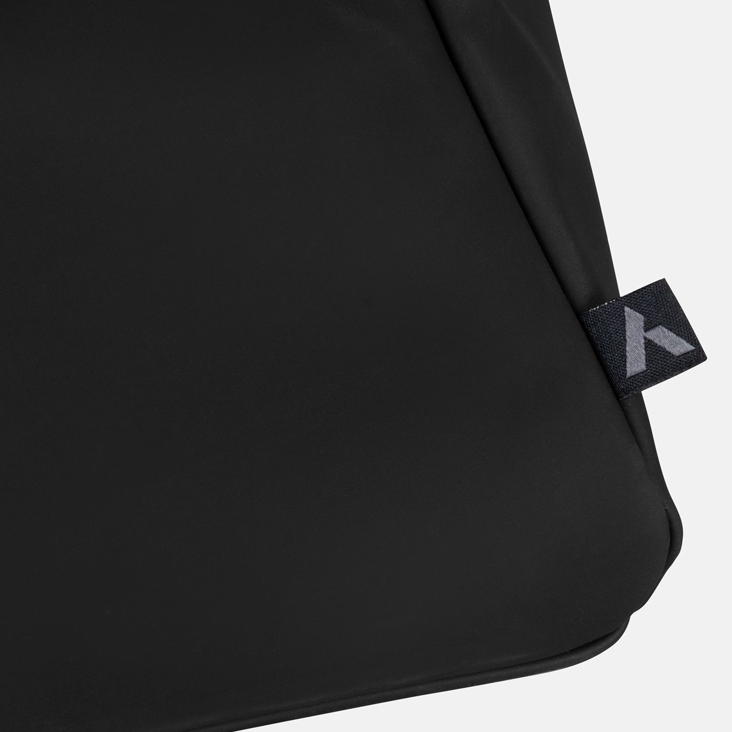 ARCHER Soft-Touch Duffle Bag (5)